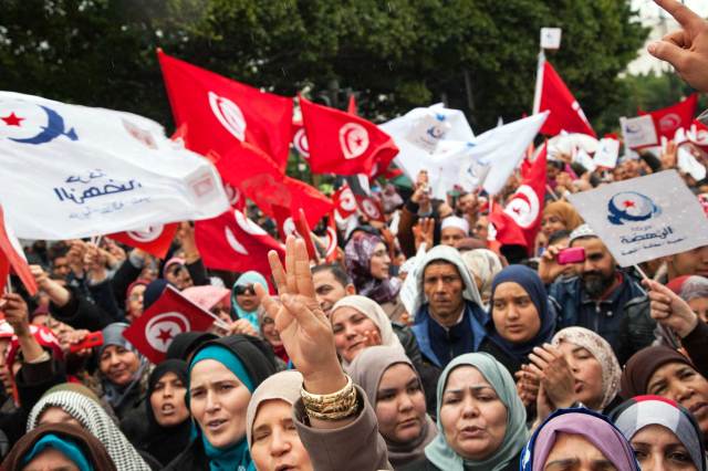 Jonathan Dimbleby: Politics is important but current affairs can focus too much upon it