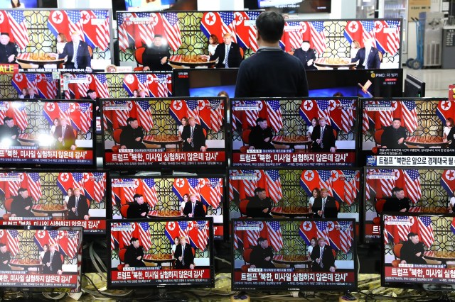 President Trump meeting with North Korean leader Kim Jong-un. Credit: Chung Sung-Jun / Getty