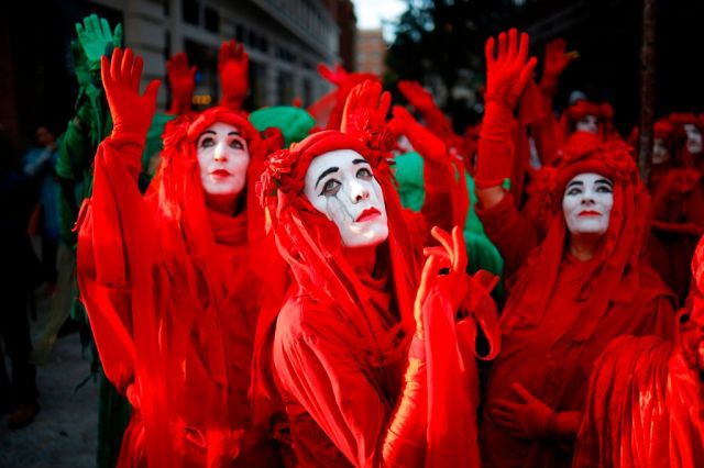 An Extinction Rebellion protest. Credit: Tolga Akmen / AFP / Getty 