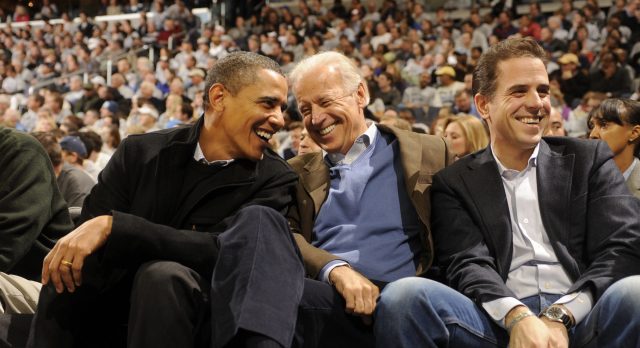Inside the royal court: Obama, Biden and Biden Jr. (Photo by Mitchell Layton/Getty Images)