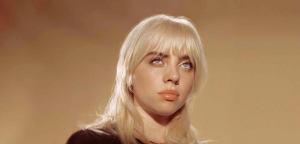 Billie Eilish tells us what we already know about porn