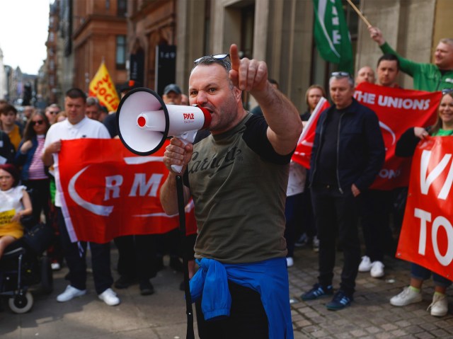 Who are the strikers fooling?