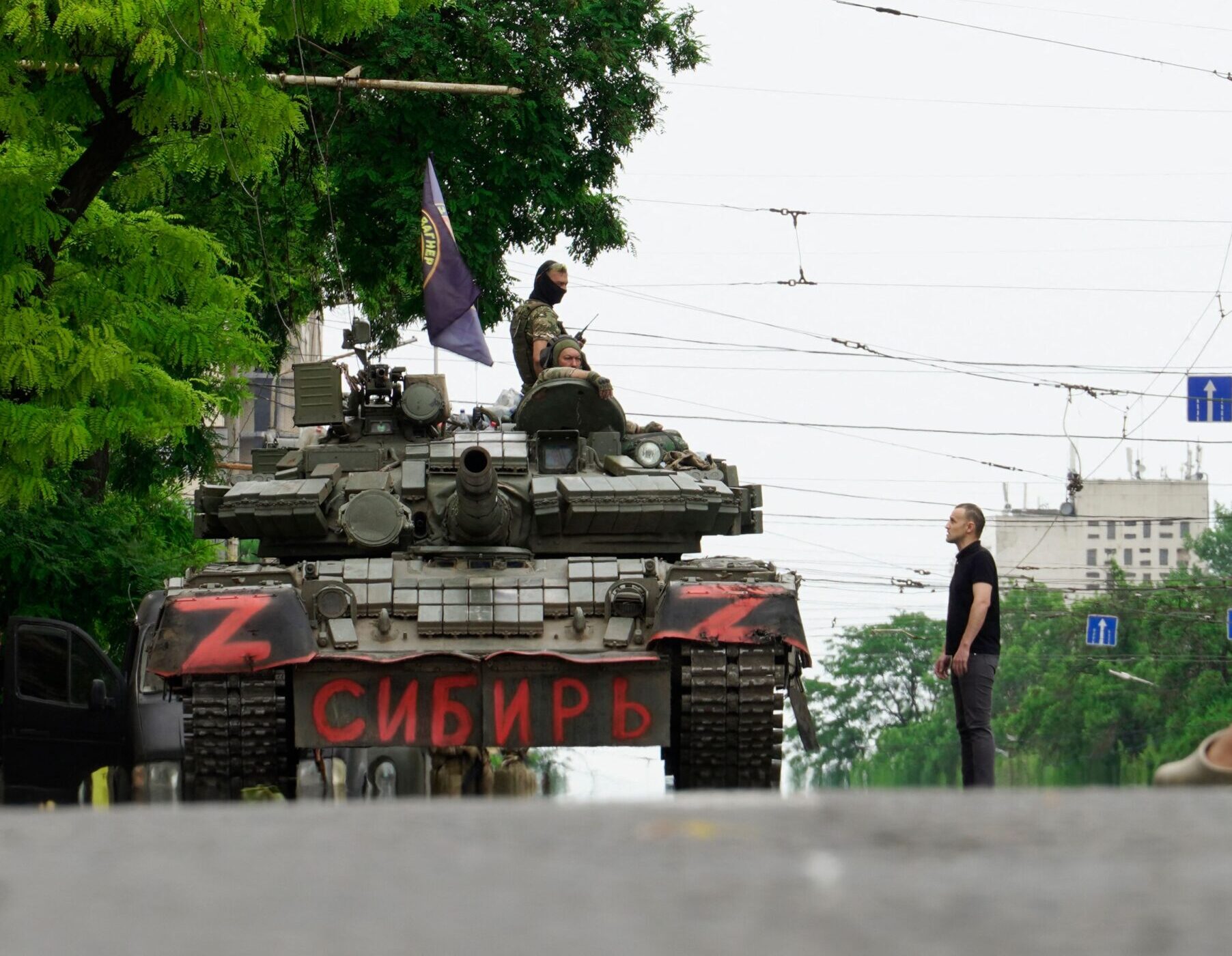 Putin's 'one-tank' military parade was an embarrassment for Russia