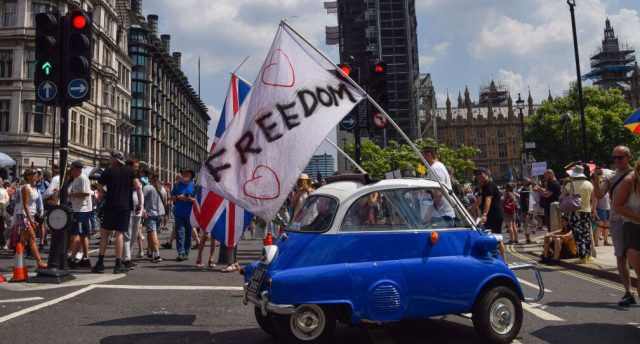Shut up and drive. (Vuk Valcic/SOPA Images/LightRocket via Getty Images)