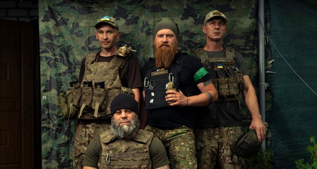 Dodging shells on Ukraine’s eastern front