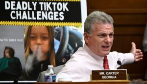 More US states are suing TikTok over child threat