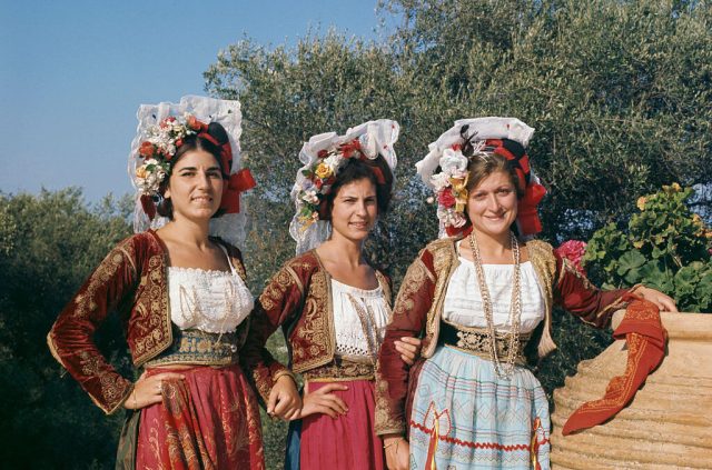 My Greek town doesn’t need more tradwives