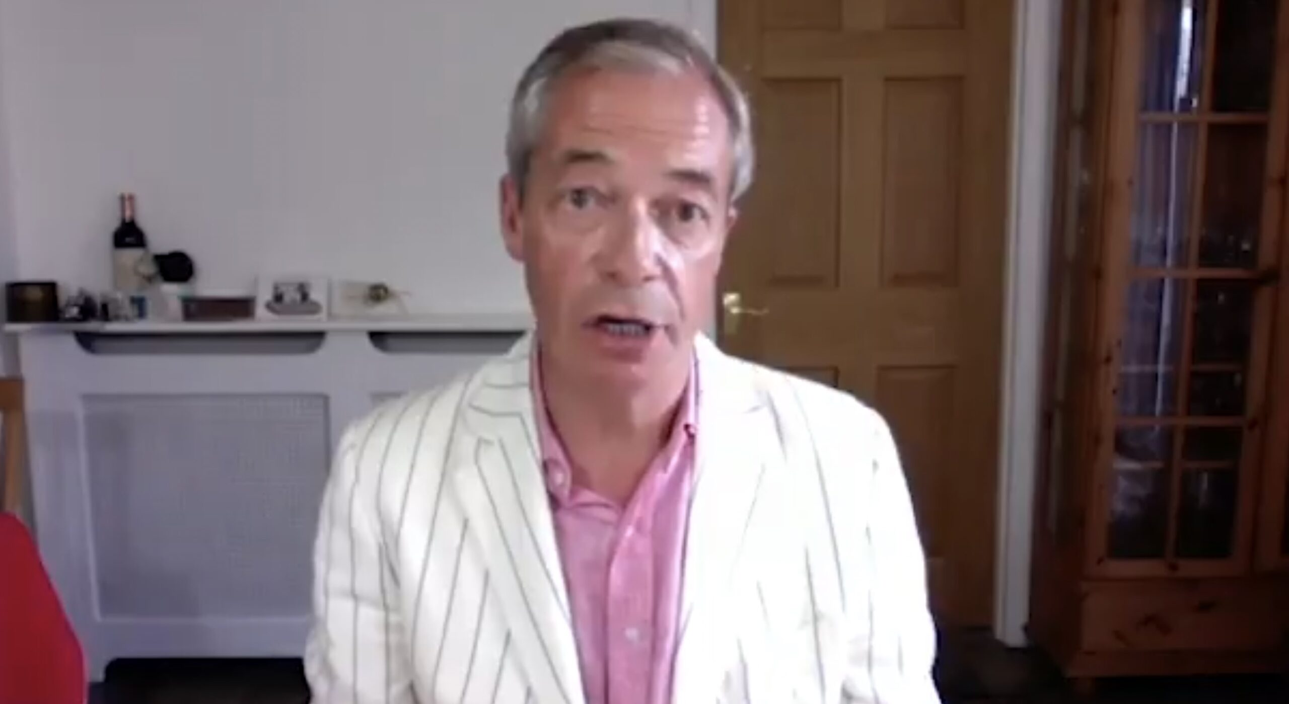 Nigel Farage in a video shared to X last night accusing the Daily Mail of collaborating with the Kremlin. Credit: Nigel Farage/X