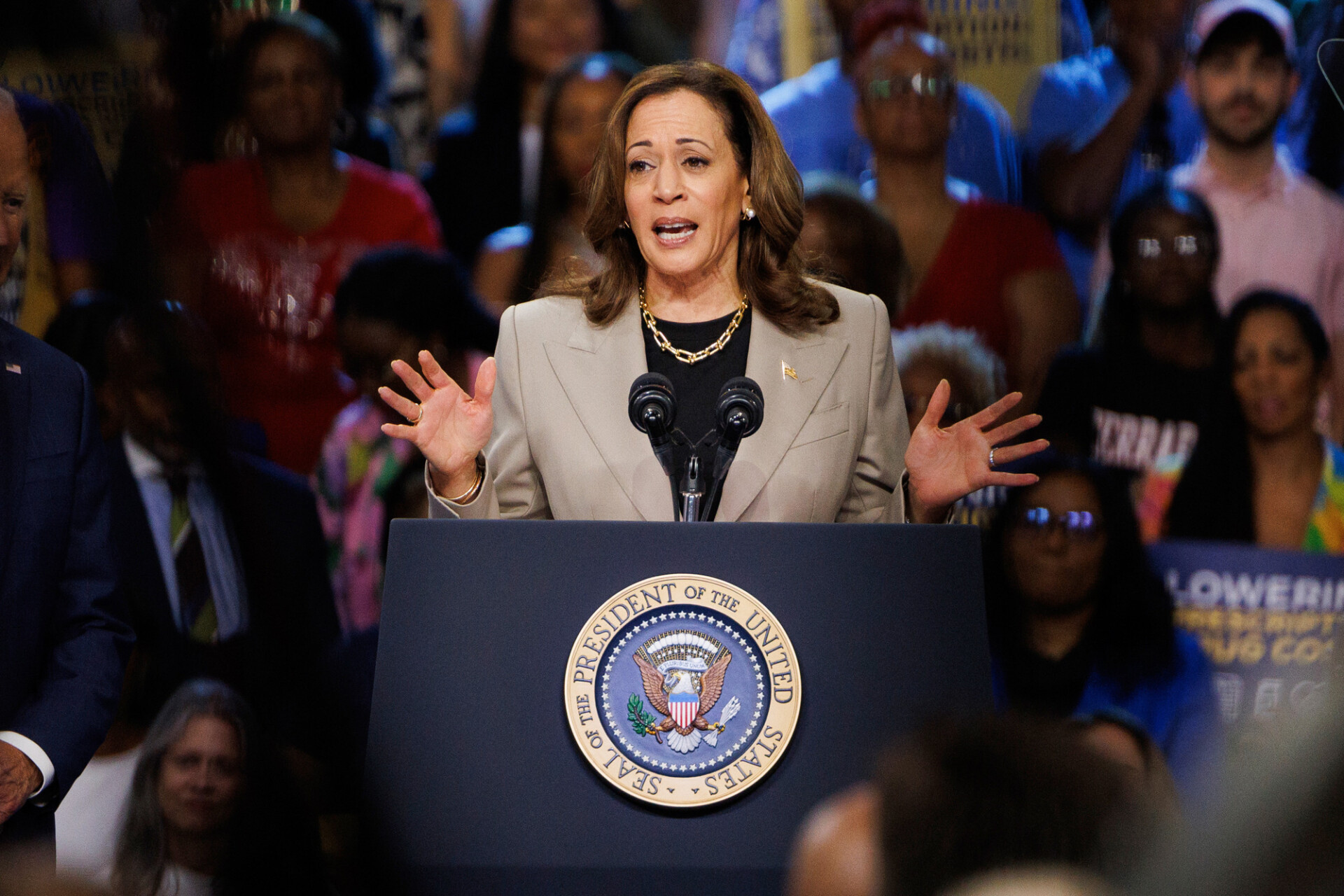 The Harris campaign is giving no interviews and stirring no controversy. Credit: Getty