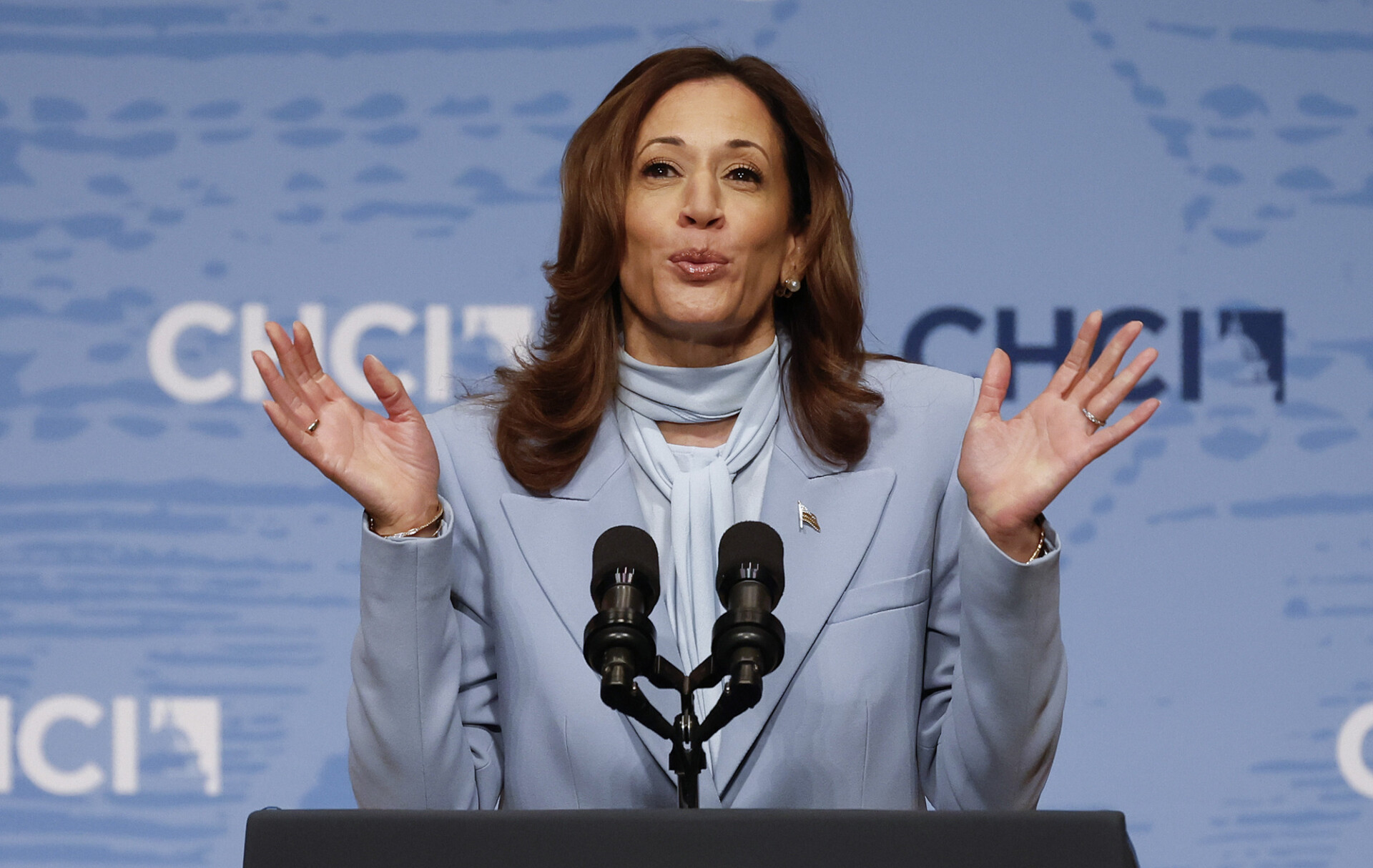 In August, Harris brought in around $361 million in campaign donations. Credit: Getty