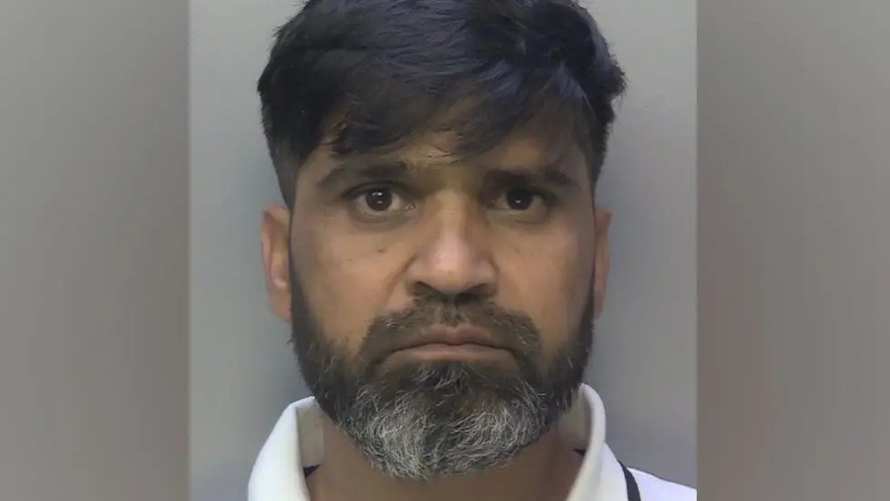 Urfan Sharif was granted custody of Sara Sharif despite previous accusations of domestic abuse. Credit: Surrey Police