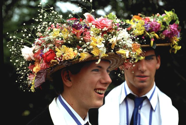 Is Standard English dying out?