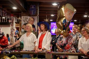 GOP holds Florida — but independent support is slipping