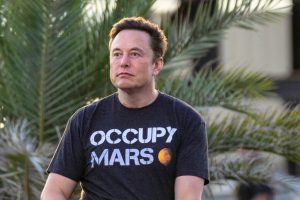 Peter Thiel: Elon Musk has given up on Mars