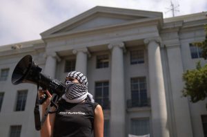 Third of US students say violence is acceptable response to speech