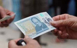 New UK banknotes flatten our national history