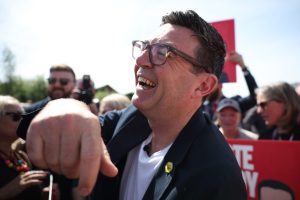 Burnham won't quell England's revolt