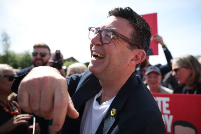 Burnham won't quell England's revolt