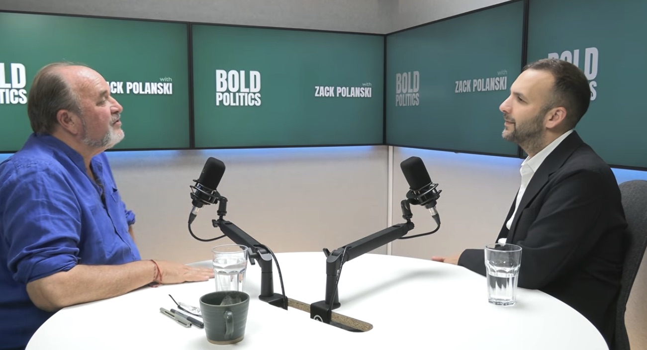 Zack Polanski speaks to William Dalrymple. Credit: Bold Politics 