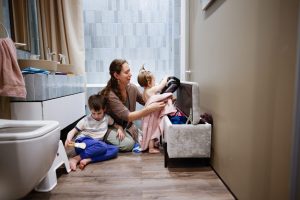 Why is the online Right stigmatising stay-at-home mothers?