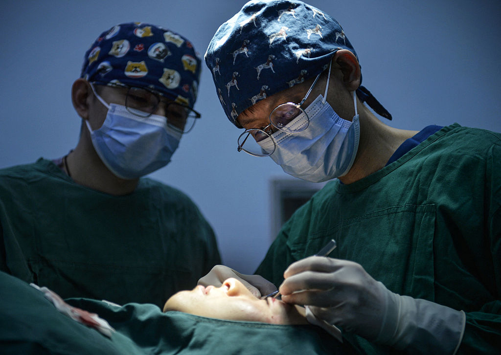 Women have experienced medical problems after undergoing blepharoplasty, where skin is removed from just above the eyes. Credit: Getty